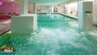 indoor-swimmingpool-hotel-ischia42